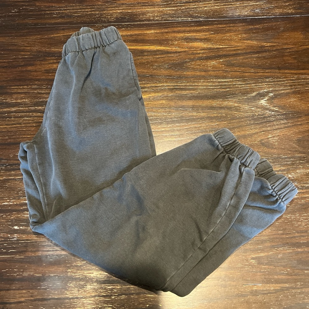 Brandy Melville Rosa Sweatpants